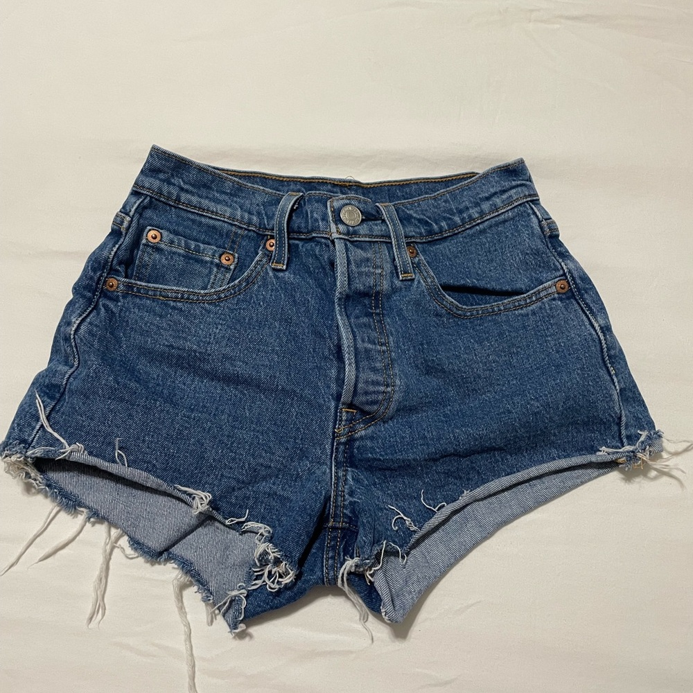 Levis shorts